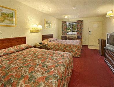 Highland Inn Room photo